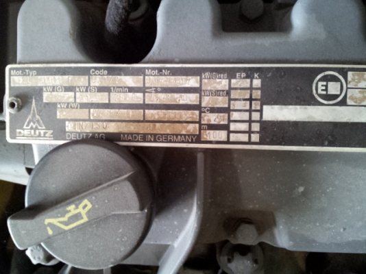 คันละ 450,000 เท่านั้นครับ ด่วน ๆ รถบด 4 ตัน BOMAG สภาพสวย มี 2 คัน