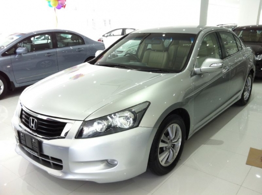 Honda Accord 2.0 E year2009