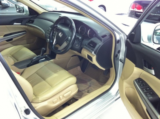 Honda Accord 2.0 E year2009 Honda Accord 2.0 E year2009