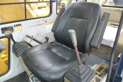 ขายด่วน..รถแบคโฮ  KOBELCO SKุ120-1 (มาร์คที) รถสวย เก่าญี่ปุ่นแท้ แรงขุดดี ทำงานได้ไว ประหยัดน้ำมันสุดคุ้ม มีใบอินวอยล์ ราคาต่อรองได้.