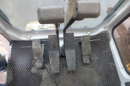 ขายด่วน..รถแบคโฮ  KOBELCO SKุ120-1 (มาร์คที) รถสวย เก่าญี่ปุ่นแท้ แรงขุดดี ทำงานได้ไว ประหยัดน้ำมันสุดคุ้ม มีใบอินวอยล์ ราคาต่อรองได้.