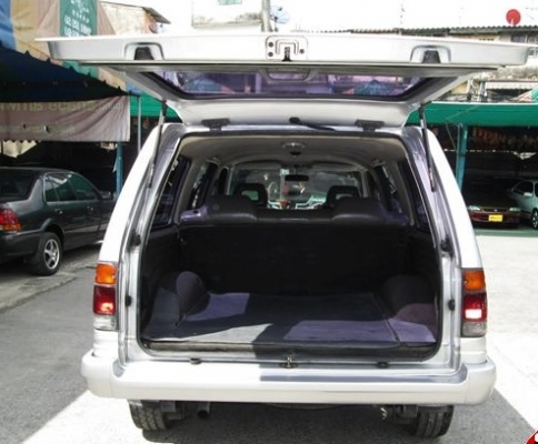 ISUZU - TFR มังกรทอง - STATION WAGON TFR-VAN 2.5 MT ISUZU - TFR มังกรทอง - STATION WAGON TFR-VAN 2.5 MT