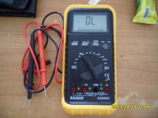 ดิจิตอลมัลติมิเตอร์ Digital Multimeter Edison 700VAC 1000VDC รุ่น DAM668