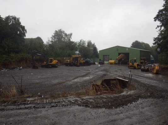 ขายรถขุดล้อยาง CAT M312  Yr.1998 สภาพดีมากครับ มีไลด์หัวเจาะ เก๋งสวย บอร์ดี้โอครับ ใช้งานได้เลย  ราคาไม่สูงครับ โทรมานะ 085-9049669