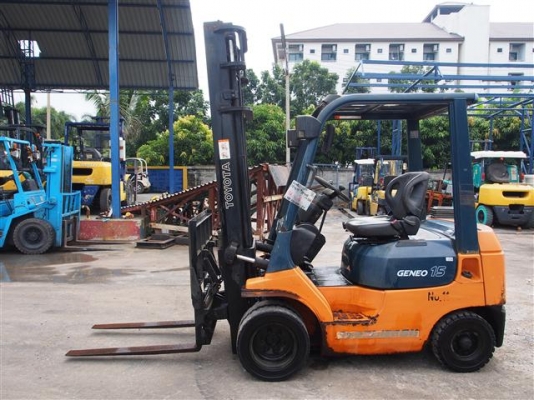 ** มาแล้วค่า ** LOT 12/9/2556 เริ่มที่คันนี้ ค่า TOYOTA 7FG15 เครื่องแน่น นิ่งสุดๆๆ ค่ะ ^^