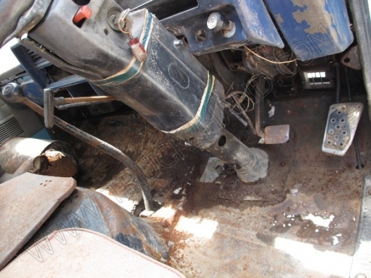 รถบรรทุกดั๊ม 6 ล้อยี่ห้ออีซูซุ รุ่น NKR เครื่อง 110 แรงม้า รถบรรทุกดั๊ม 6 ล้อยี่ห้ออีซูซุ รุ่น NKR เครื่อง 110 แรงม้า