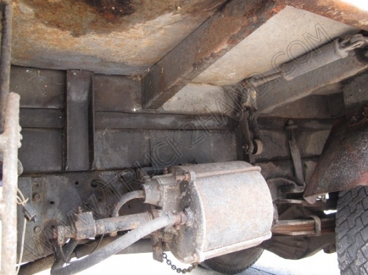 รถบรรทุกดั๊ม 6 ล้อยี่ห้ออีซูซุ รุ่น NKR เครื่อง 110 แรงม้า รถบรรทุกดั๊ม 6 ล้อยี่ห้ออีซูซุ รุ่น NKR เครื่อง 110 แรงม้า