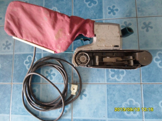 เครื่องขัดกระดาษทรายสายพาน MAKITA 9924DB