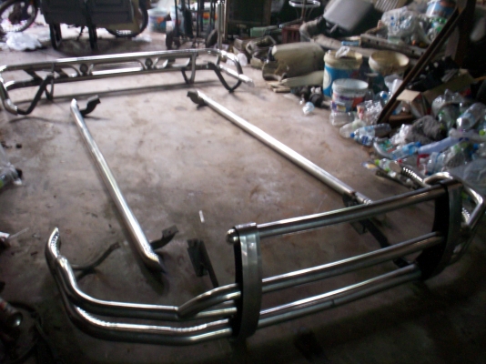 ขายกันชน แสตนเลสรอบคัน ใส่สภาพสวย4,500บาท TEL0890671028