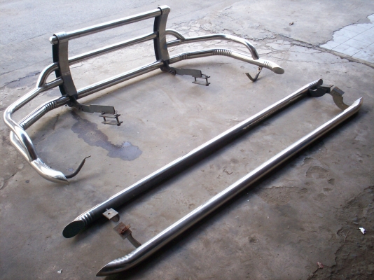 ขายกันชน แสตนเลสรอบคัน ใส่สภาพสวย4,500บาท TEL0890671028