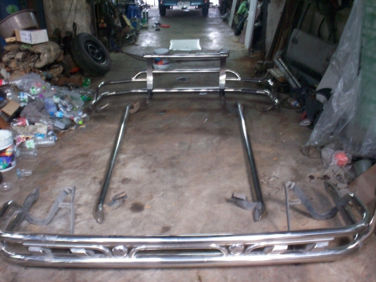 ขายกันชน แสตนเลสรอบคัน ใส่สภาพสวย4,500บาท TEL0890671028