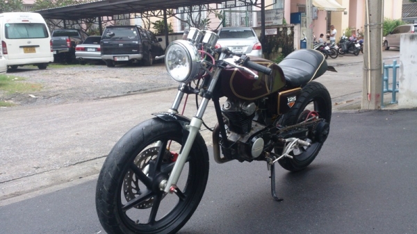 มาแล้วHONDA GL Cafe Racer แต่งเต็มลำเทพyๆ สำเนาทะเบียนพร้อมชุดโอน