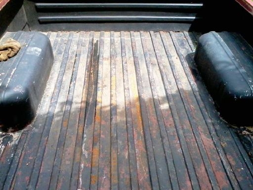 มาสด้า 1000 เรโทน้อย