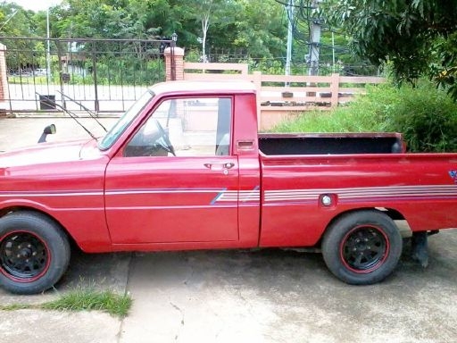 มาสด้า 1000 เรโทน้อย