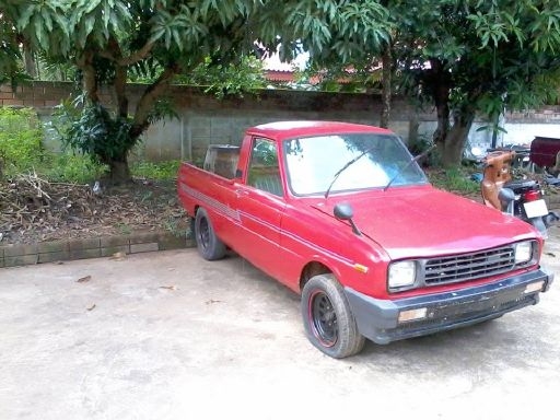 มาสด้า 1000 เรโทน้อย