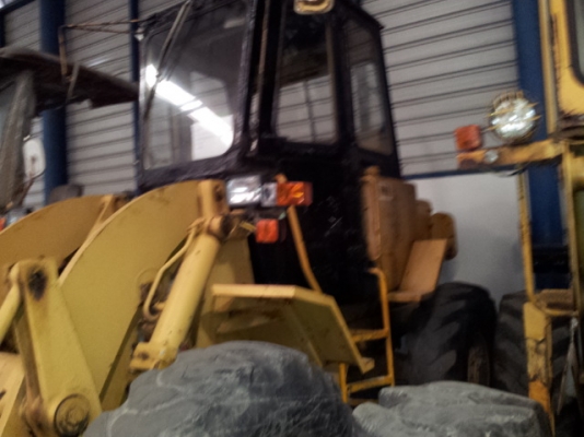 ถึงไทยแล้ว CAT 920 SN: 75J5019 มีเก๋ง นำเข้าจากญี่ปุ่น ถูกมาก