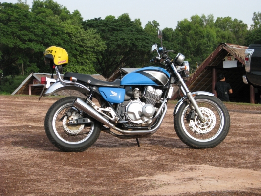 ขายด่วน รถสภาพสวย พร้อมใช้งานคร้า