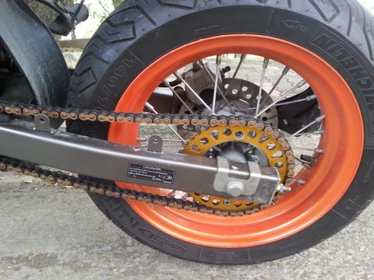 ขายkawasaki D-tracker 150 คาบู ใช้น้อย อายุ1ขวบ วิ่งไป 3พันกว่าโล