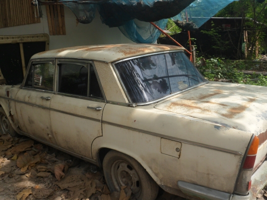 รถโบราณ เฟียต1800