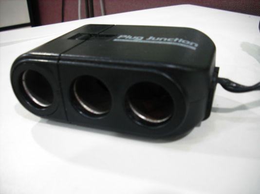 ที่เสียบที่จุดบุหรี่แยก 6 ทาง