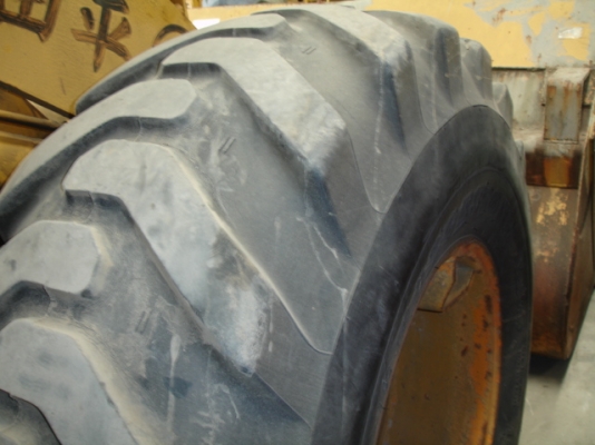 ขายรถตัก Komatsu 515 #10188 (สต็อก) นำเข้าจากญี่ปุ่น