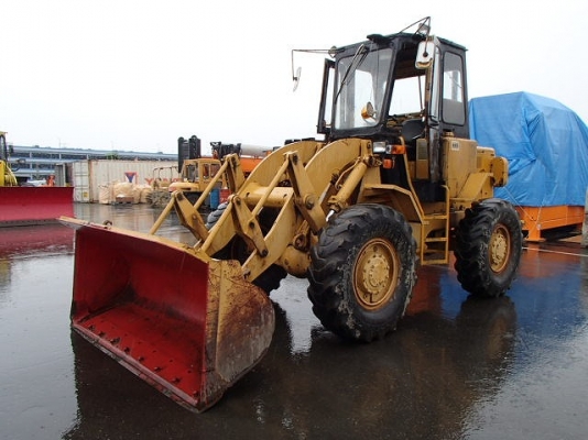 ขายรถตัก Caterpillar 920 #75J5019 ปี2524 2649ชม. นำเข้าจากญี่ปุ่น พร้อมตรวจสภาพค่ะ