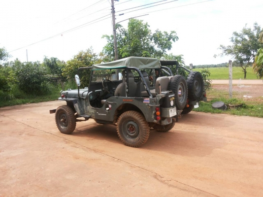 JEEP WILLY ตากบ พวงมาลัยซ้าย เครื่อง 12R กินแก้ส ขับหลังครับ JEEP WILLY ตากบ พวงมาลัยซ้าย เครื่อง 12R กินแก้ส ขับหลังครับ