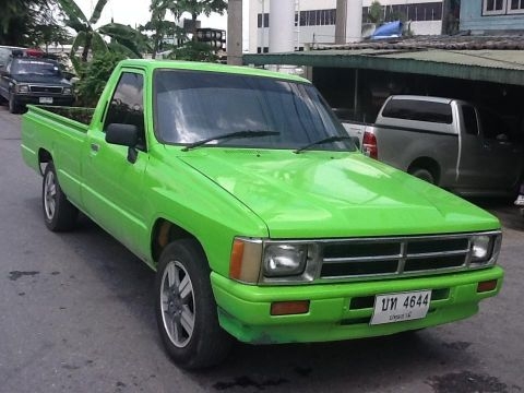 ขายด่วน TOYOTA HILUX HERO1989