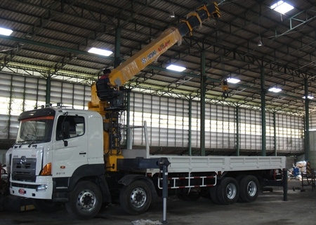 ขาย-ให้เช่ารถบรรทุก HINO 12 ล้อ 2 เพลา ติดเครน 16 ตัน