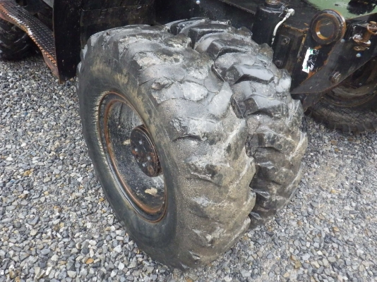 ขายรถขุดล้อยาง CAT M312  Yr.1998 สภาพดีมากครับ มีไลน์หัวเจาะ เก๋งสวย บอร์ดี้โอครับ ใช้งานได้เลย  ราคาไม่สูงครับ โทรมานะ 085-9049669