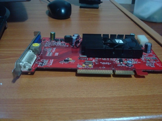 การ์ดจอ ATI HD2400PRO 512MB AGP การ์ดจอ ATI HD2400PRO 512MB AGP