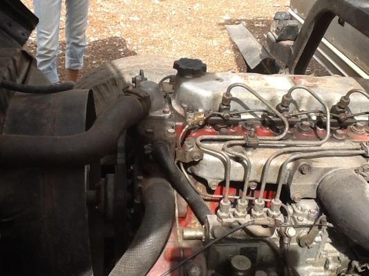 HINO KM779 เครื่องWO4D 117 แรงม้า เพาเวอร ตูู้แห้งยาว 5.5 เมตร