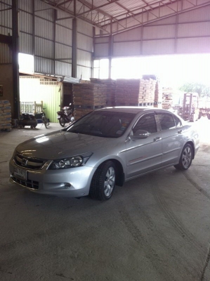 Honda Accord 2.4 เนวิเกเตอร์ รุ่นท๊อป ปี 2009 สภาพสวย Honda Accord 2.4 เนวิเกเตอร์ รุ่นท๊อป ปี 2009 สภาพสวย