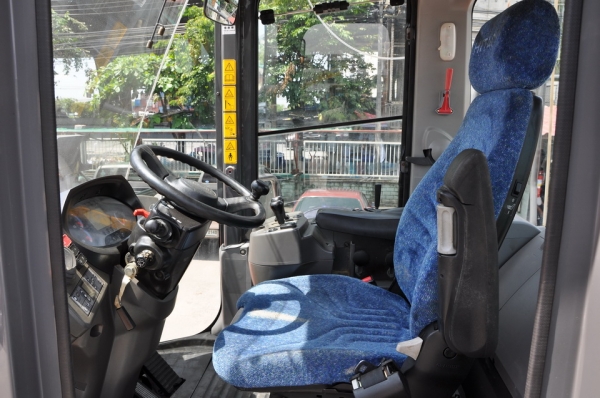 HITACHI  ZW 310  SN  00278