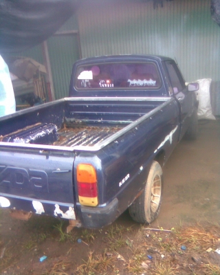 มาสด้าเล็ก