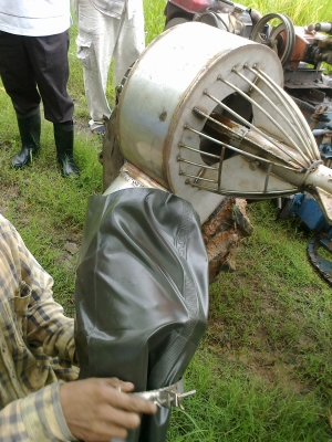 ท่อวิดน้ำพุ่งกระฉูด