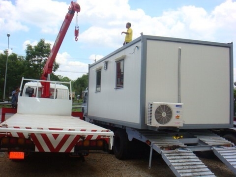 บริการรถเครนรับจ้าง รถบรรทุก 6 ล้อ 10 ล้อ 12 ล้อ เครน 5-50 ตัน ขนส่งสินค้าทุกประเภท ทั่วราชอาณาจักร  ราคาเป็นกันเอง  081-907-2924