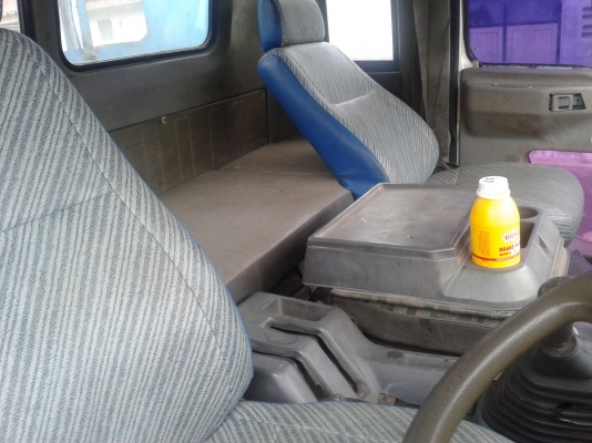 ขายเทรลเลอร์10ล้อ1เพลาเครื่อง 165 แรง ขายเทรลเลอร์10ล้อ1เพลาเครื่อง 165 แรง