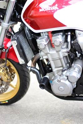 ขอขายด่วน CB1300 ปี2005 สรรพสามิตร