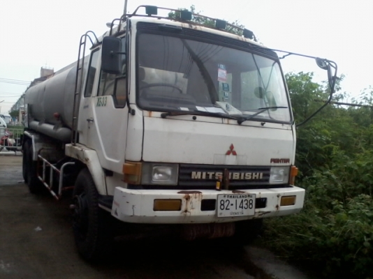 รถสิบล้ิอ แบบสองเพลา MITSUBISHI FN528 ปี 45