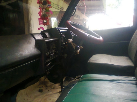 ขายด่วน ISUZU เครื่อง 4BD1 115 แรง  คัสซี NPR59L 46xxxxx  เครื่องดี คัสซีสวย พวงมาลัยพาวเวอร์ เอกสารครบ รถใช้งานอยู่ ราคา 375000 บาท