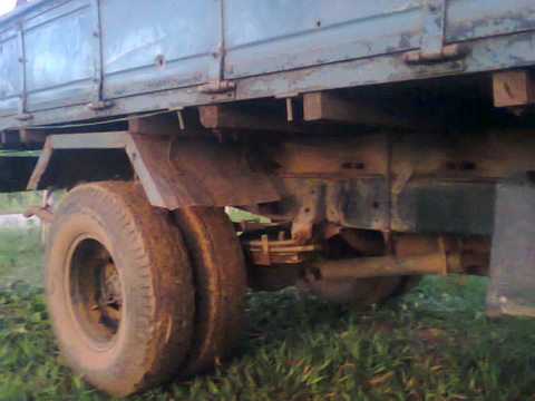 ขายด่วน ISUZU เครื่อง 4BD1 115 แรง  คัสซี NPR59L 46xxxxx  เครื่องดี คัสซีสวย พวงมาลัยพาวเวอร์ เอกสารครบ รถใช้งานอยู่ ราคา 375000 บาท