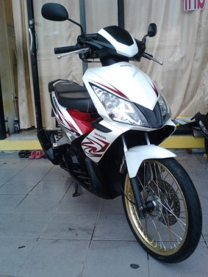 ขาย HONDA Airblade สวยๆราคาถูกๆครับ