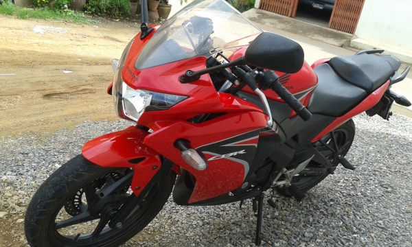 ขาย Honda CBR 150i ปี 55 รถสวยๆ เดิมๆ เครื่องดีครับ ราคาไม่แพง