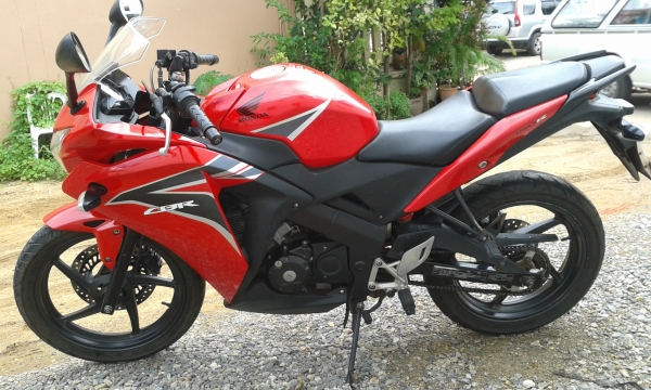 ขาย Honda CBR 150i ปี 55 รถสวยๆ เดิมๆ เครื่องดีครับ ราคาไม่แพง