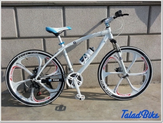 จักรยานเสือภูเขา BMW เฟรมซ่อนสาย ล้อแม็ก 26 นิ้ว