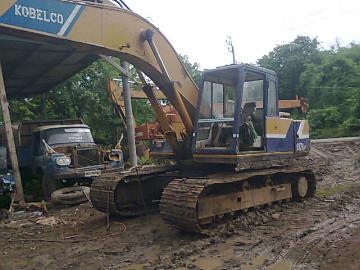 KOBELCO SK 07 MACK II ตัวเดินใหญ่ ทำงานใวเครื่องปั้มไม่โหลด