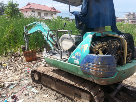 ขาย รถแบ็คโฮ KOMATSU PC30-7 ขาย รถแบ็คโฮ KOMATSU PC30-7