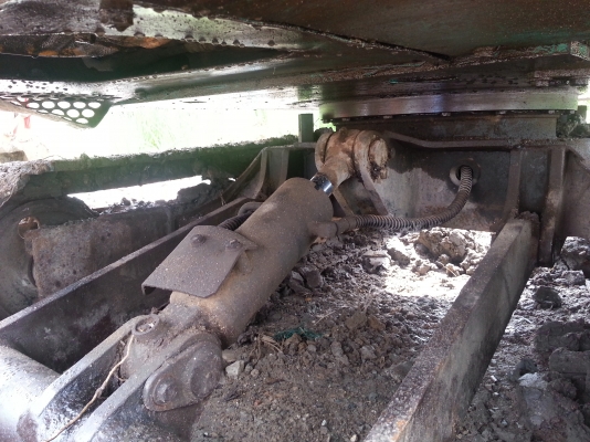 ขาย รถแบ็คโฮ KOMATSU PC30-7 ขาย รถแบ็คโฮ KOMATSU PC30-7