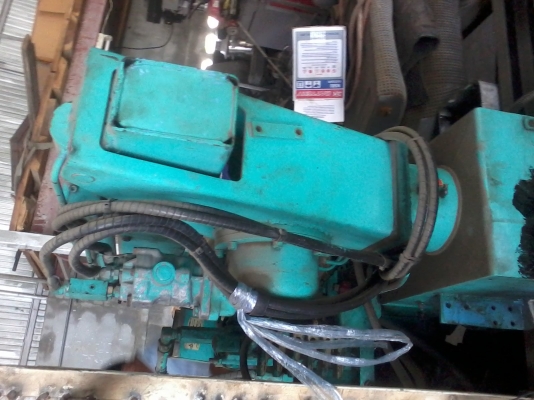 6 ล้ออีแต๋นล้อหลัง452เครื่องKB 2200 มีทะเบียนกำกับเครื่อง มีเครนยกได้ 1 ตัน 2 ชัก ยี่ห้อ TADANO มีทางบันไดไฮดรอลิคยกได้เครื่องดีสตาจติดง่าย 2เพลาหลังลอยจากญี่ปุ่น ขาย 180000